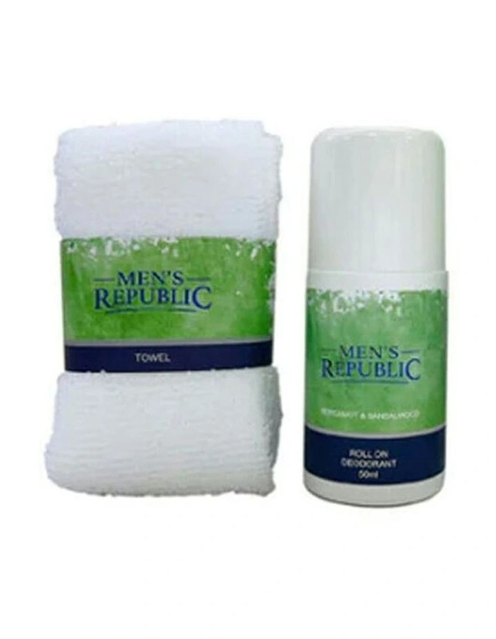 Grooming Kit in Toiletry Bag image 3