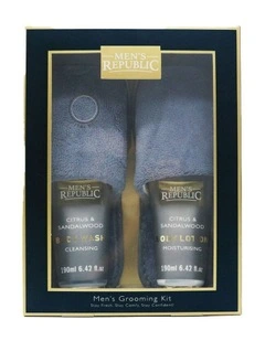 Grooming And Slippers Kit