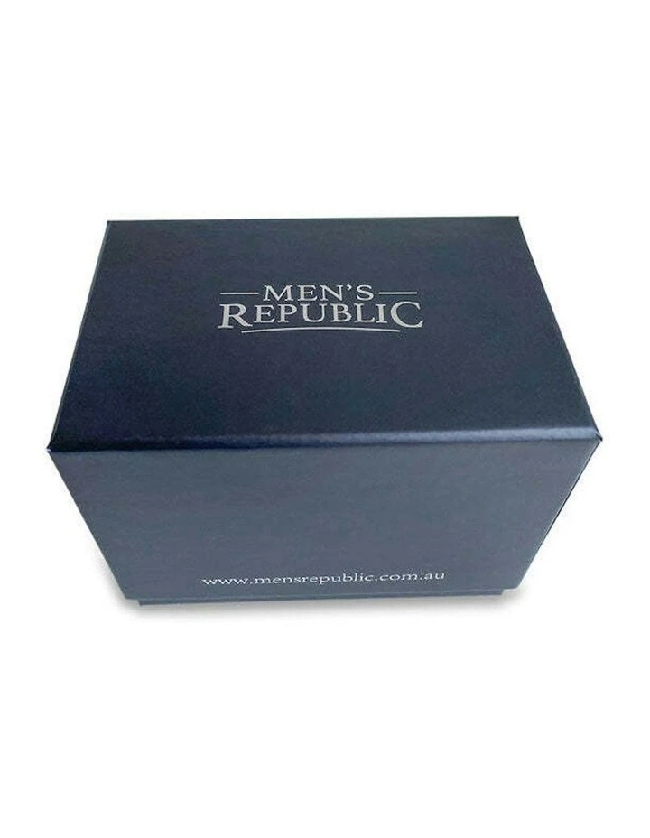 Stylish Modern Watch with 4 Bracelets Gift Set 5 Pieces in Black image 4