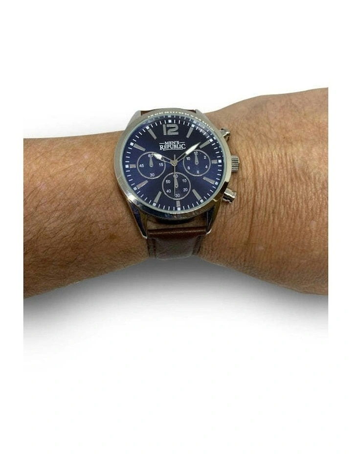 Casual Sleek Modern Watch Set with 4 Bracelets 5 Pieces in Blue Face image 2