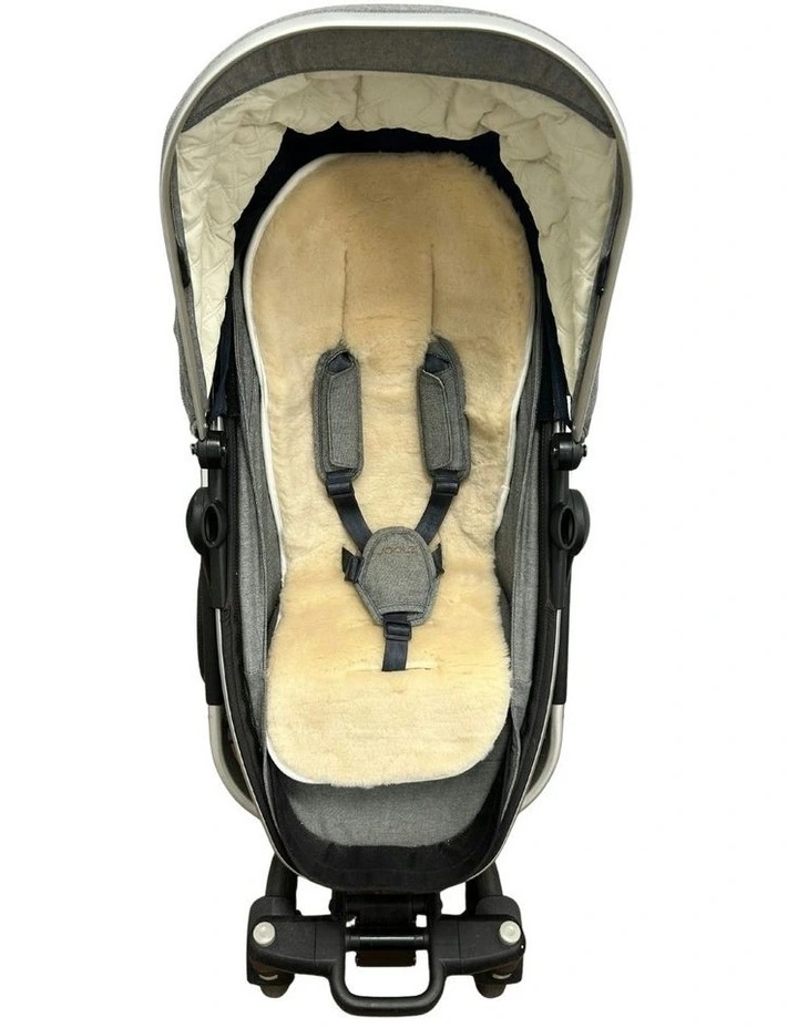 Woven Wool Pram Liner in Natural image 2