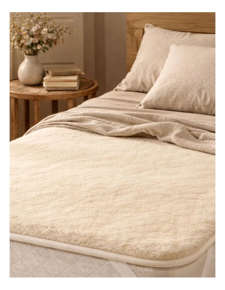 Woven Wool Mattress Toppers with Elastic Straps in Natural image 3