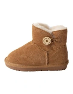 Classic Sheepskin Boot with Button Closure in Natural