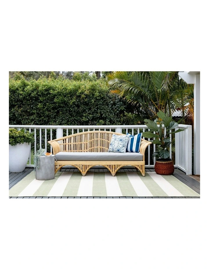 Polypropylene Outdoor Rug in Nyoma Lime image 2
