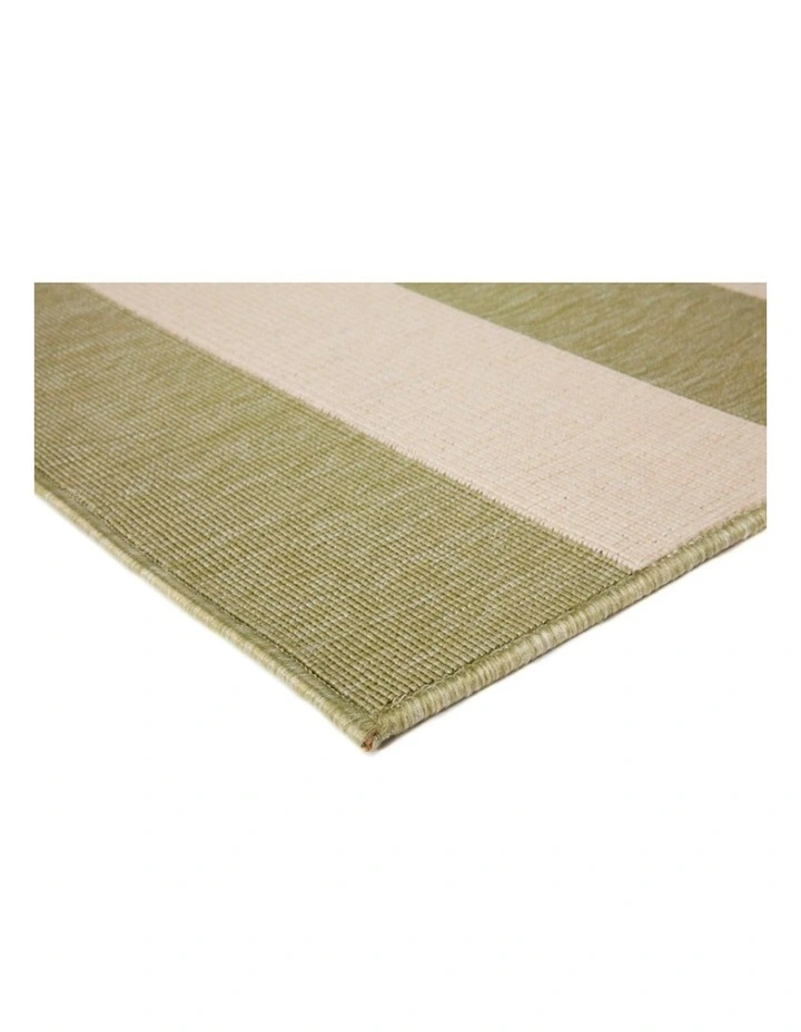 Polypropylene Outdoor Rug in Nyoma Lime image 7