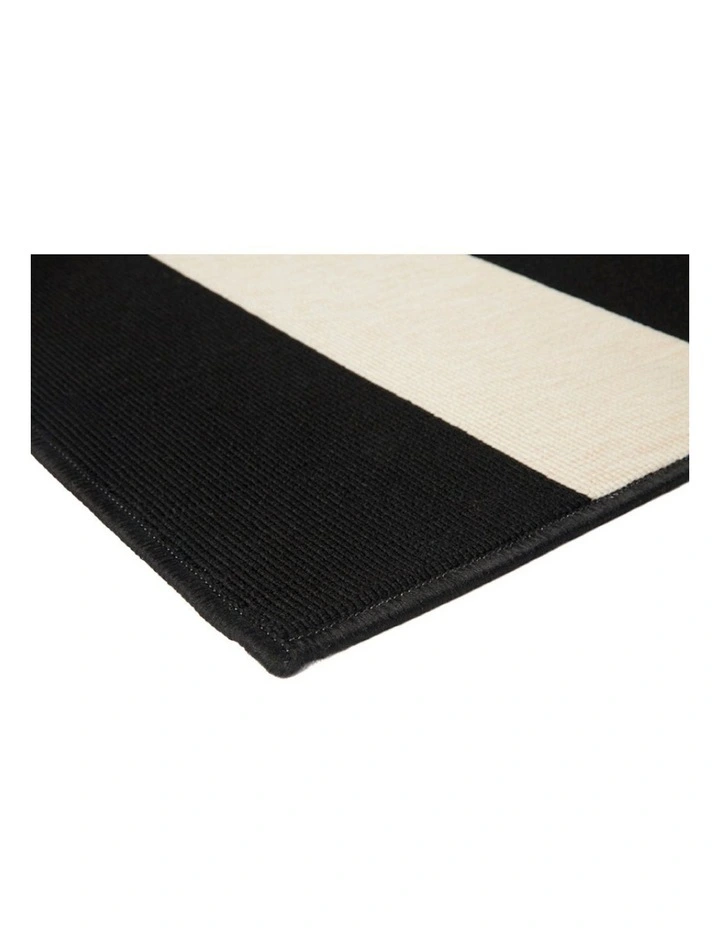 Polypropylene Outdoor Rug in Nyoma Black image 7