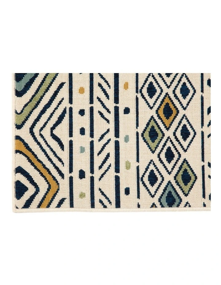 Mendoza Polypropylene Outdoor Rug in Cream image 3