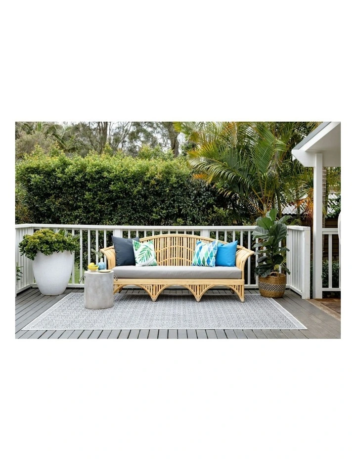 Moti Diamond Outdoor Rug in Multi image 7