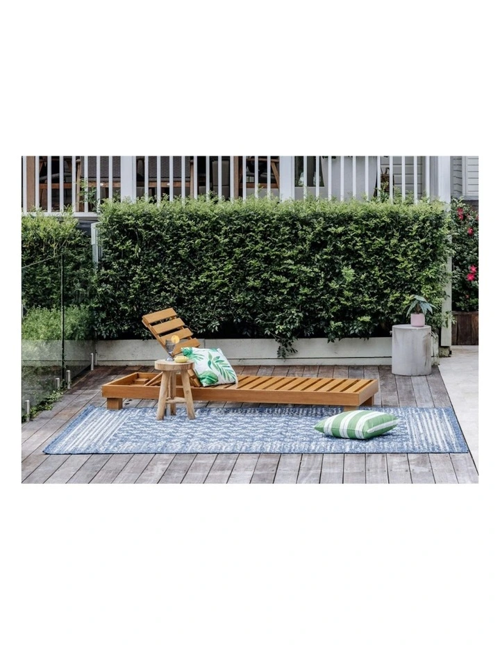 Floral Outdoor Rug in Blue image 2