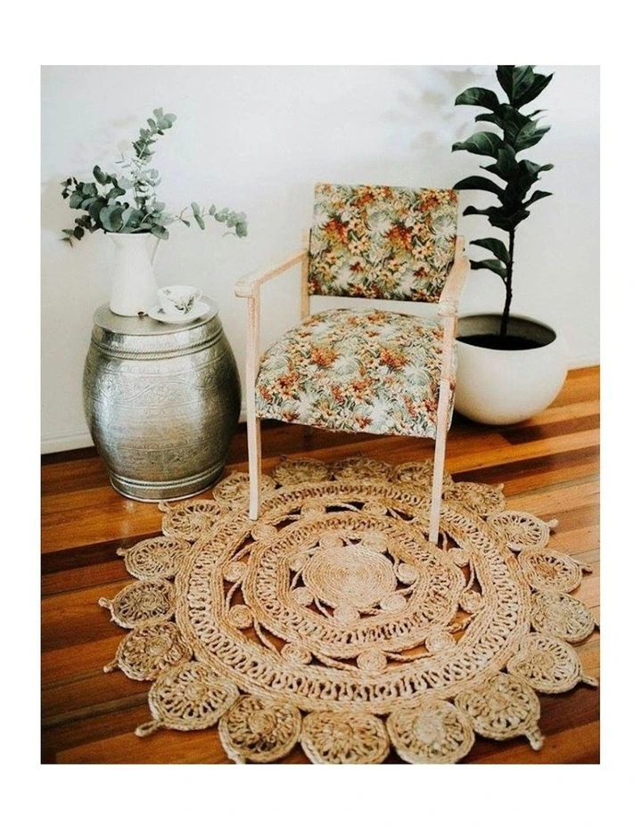 Mimosa Round Jute Rug in Brown image 3
