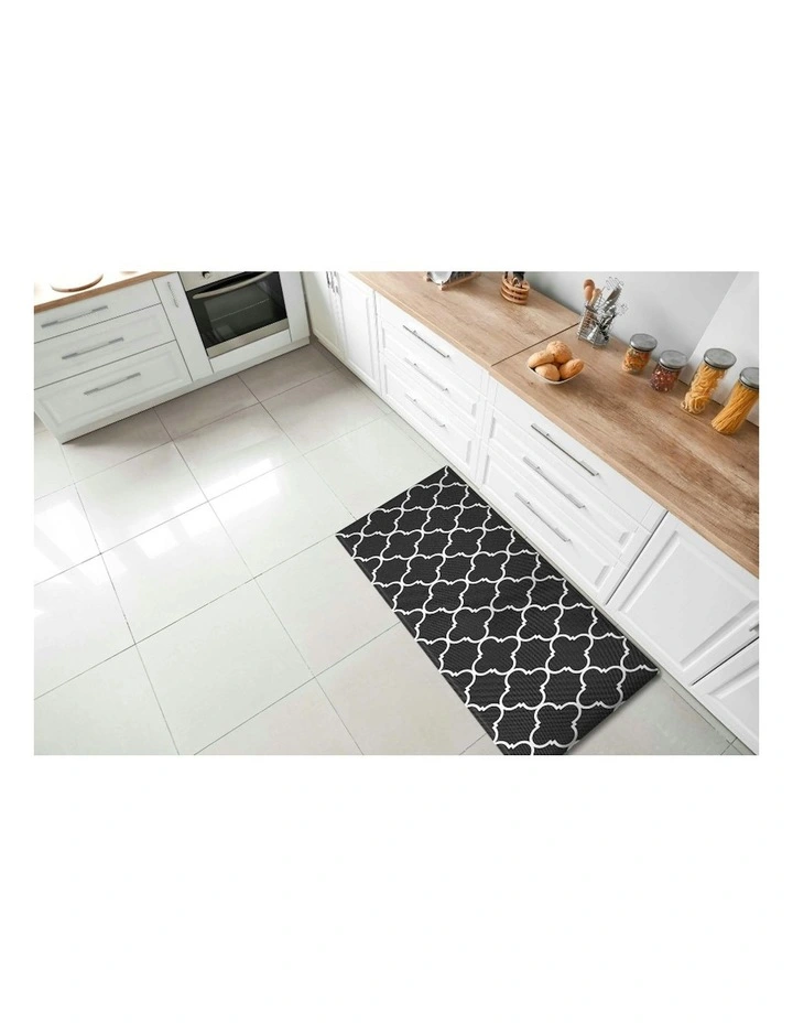 Renaissance Anti Fatigue Kitchen Mat in Black image 4