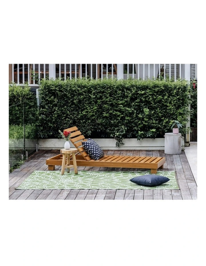 Eden Recycled Plastic Rug in Lime image 3