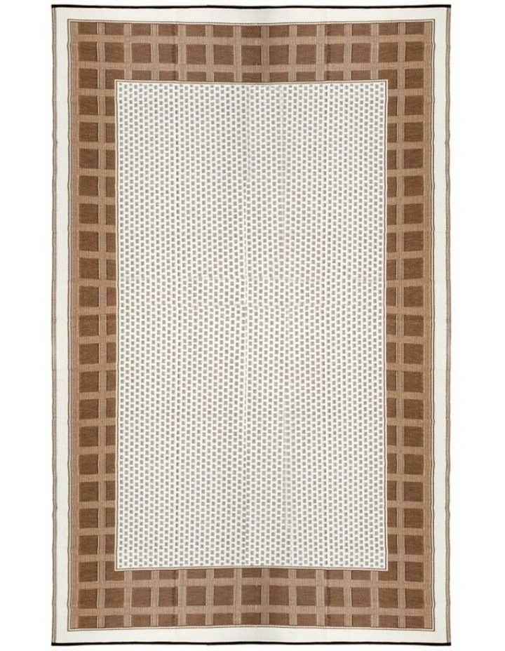Europa Outdoor Rug in Chestnut Brown image 2