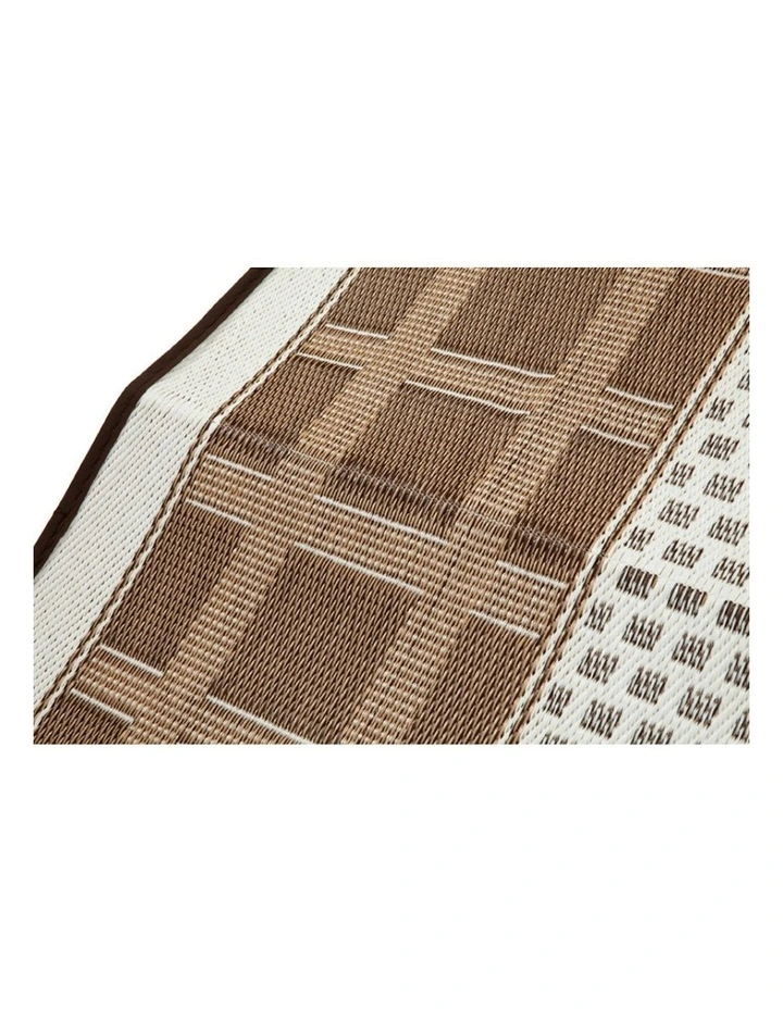 Europa Outdoor Rug in Chestnut Brown image 3