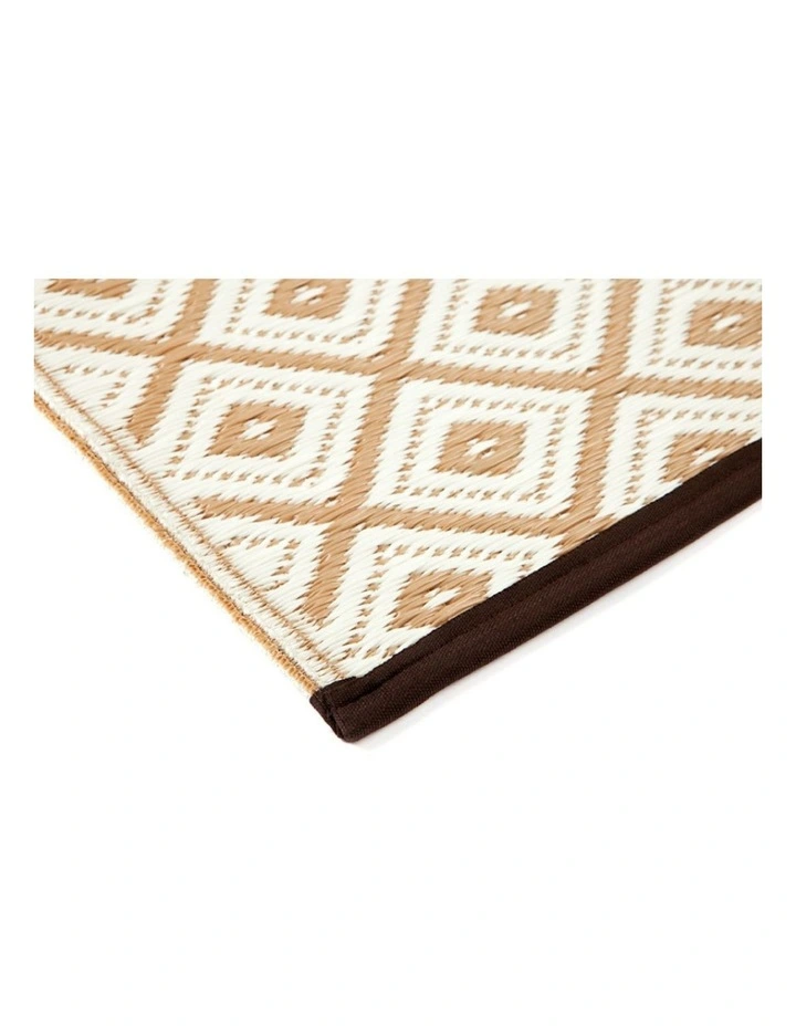 Kimberley Plastic Rug in Beige image 4