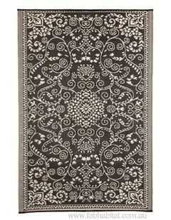 Murano Recycled Plastic Rug in Black