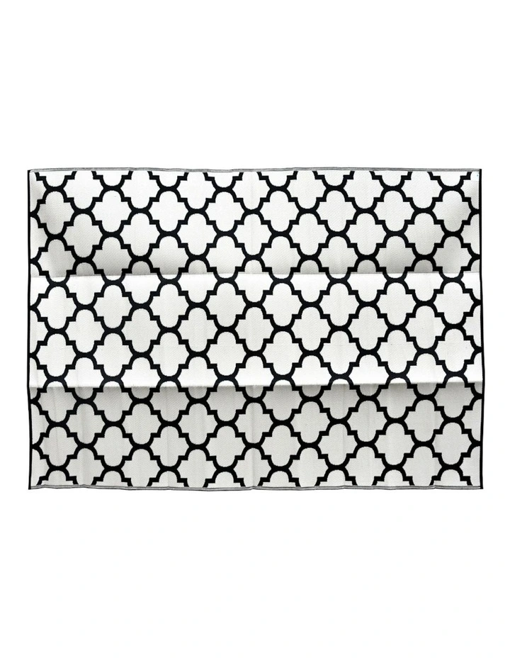 Tangier Recycled Plastic Rug in Black image 7