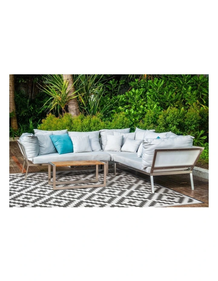 150x238cm Aztec Grey & White Recycled Plastic Outdoor Rug and Mat image 4