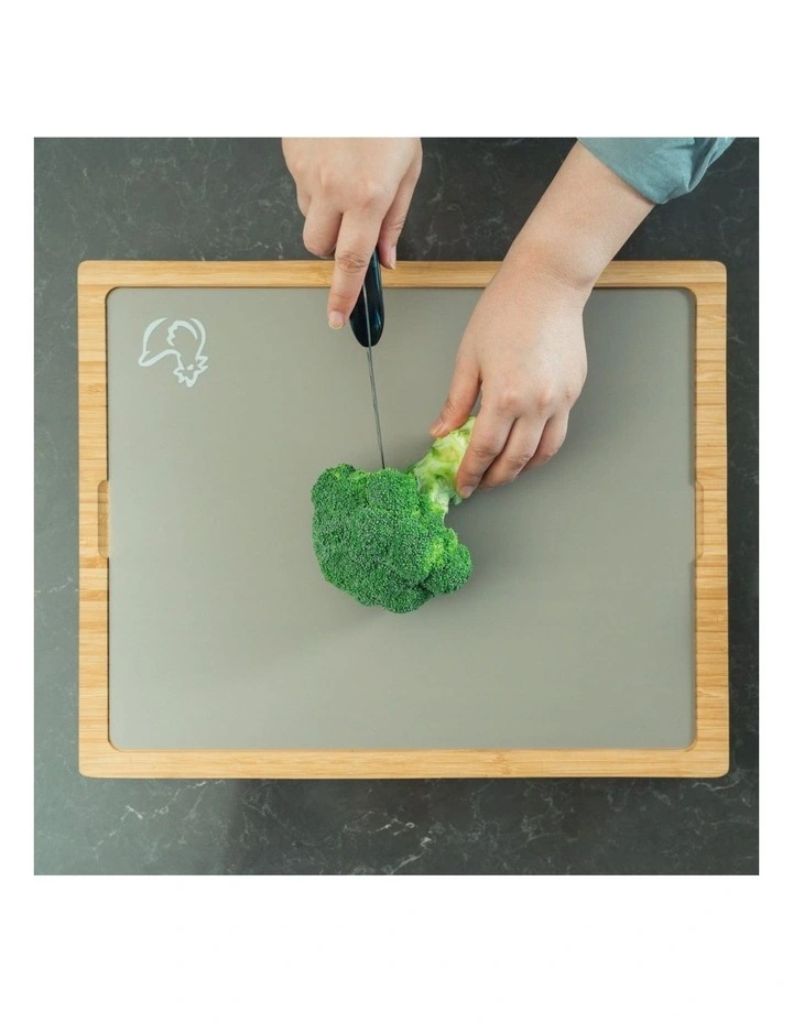 Bamboo Chopping Board Set of 5 in Multi image 7