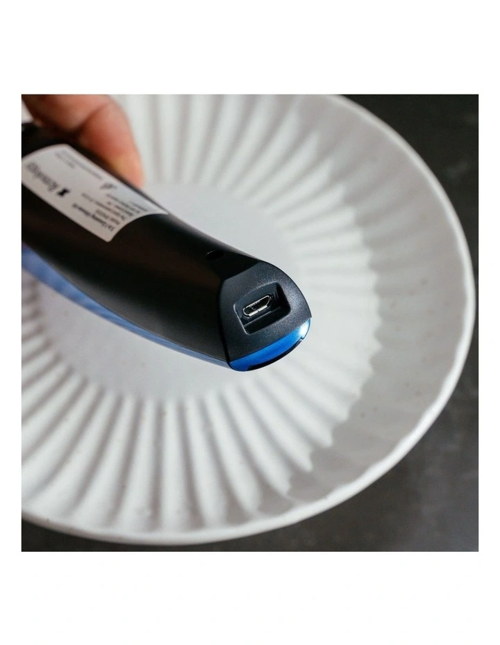 5 in 1 Rechargeable Grooming Kit Success image 4