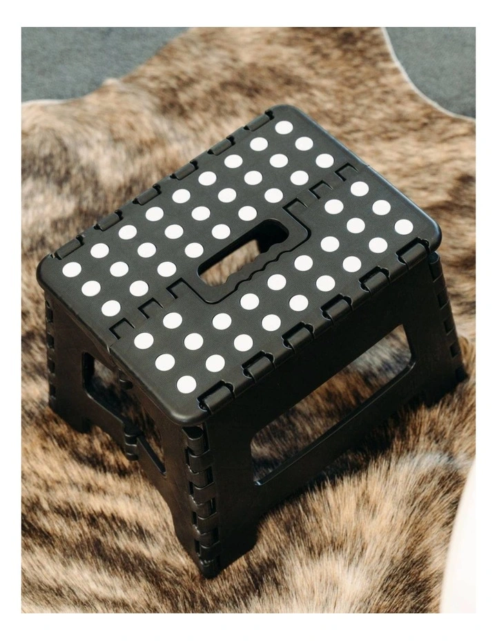 Outdoor Camping Plastic Folding Stool Portable Chair in Black image 6