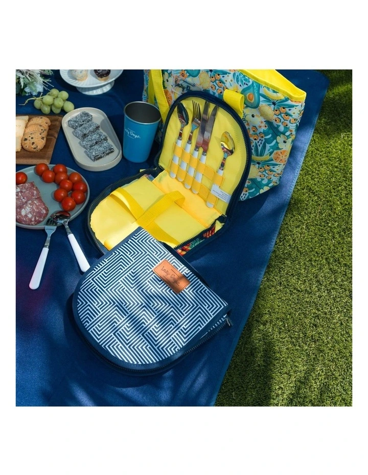 2 Person Picnic Cutlery & Plate Set with Carry Case Mossman image 5