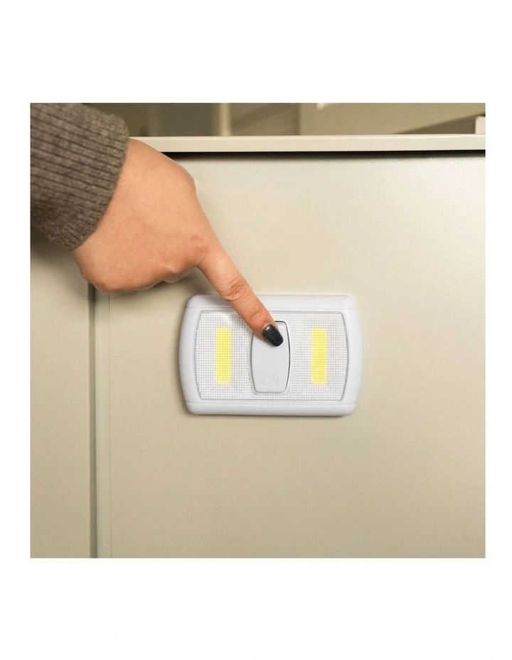Remote Controlled Light Switch in White image 4