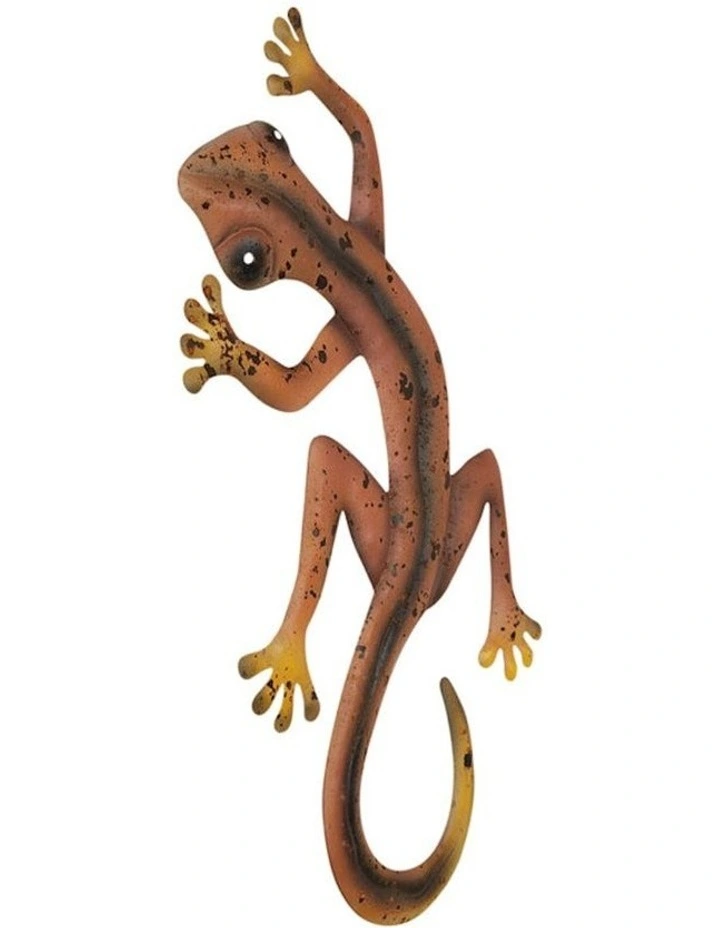 Climbing Gecko Wall Art in Multi image 3