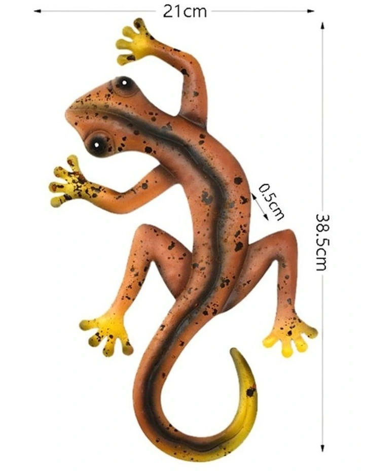 Climbing Gecko Wall Art in Multi image 4