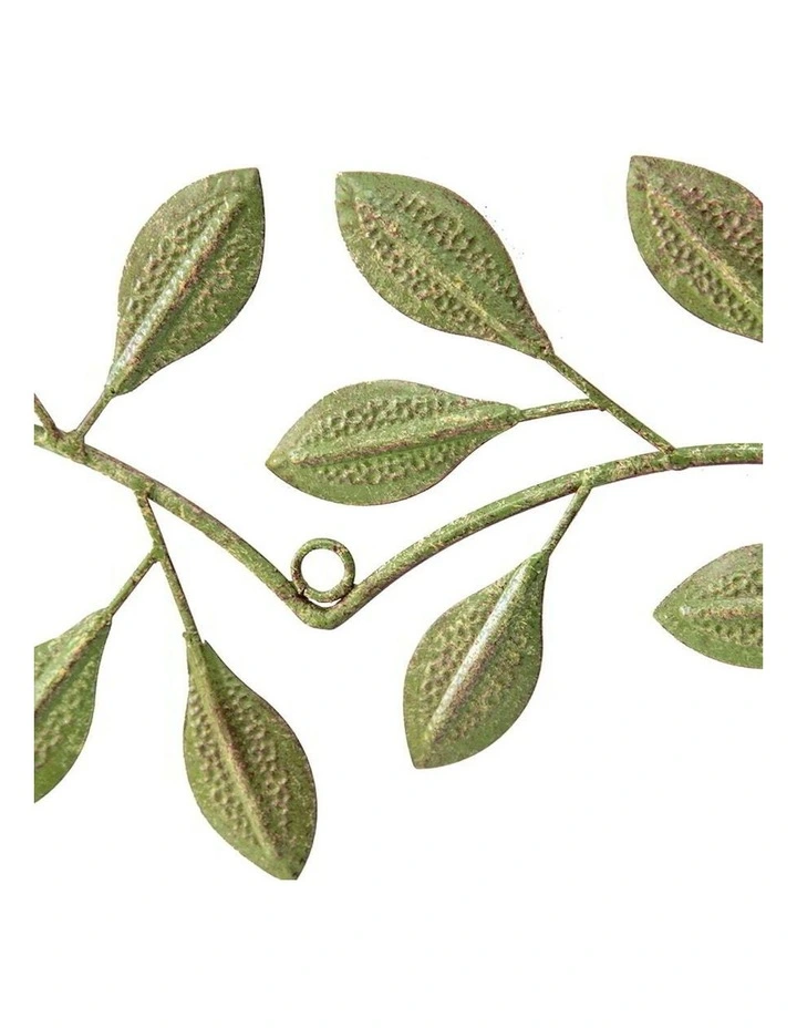 Leafy Heart Metal Wall Art in Green image 2