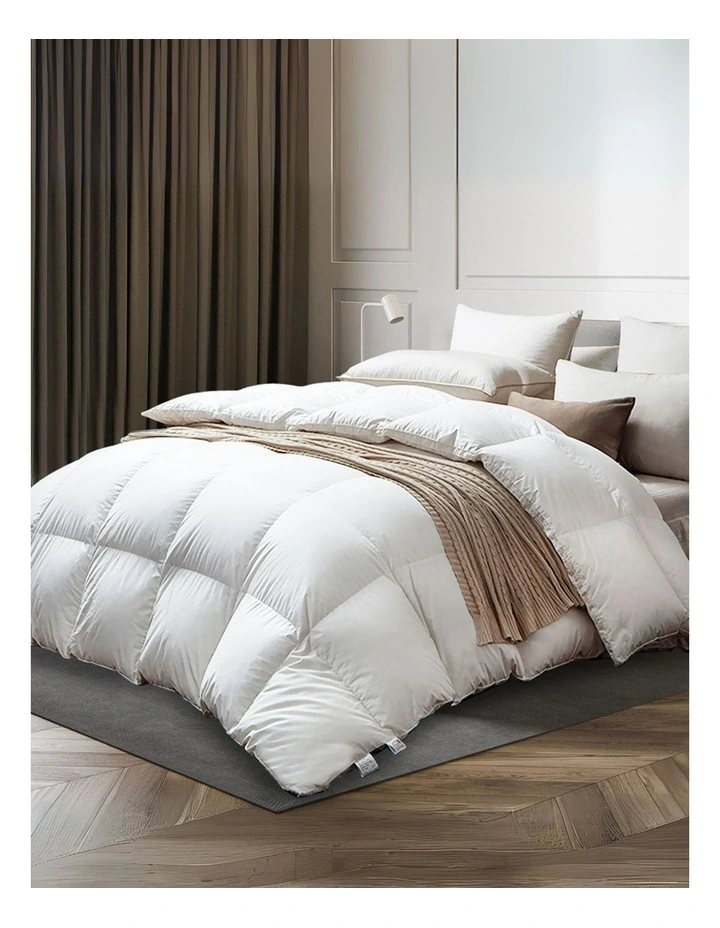 500GSM All Season Goose Down Feather Filling Duvet in King Size in White image 1