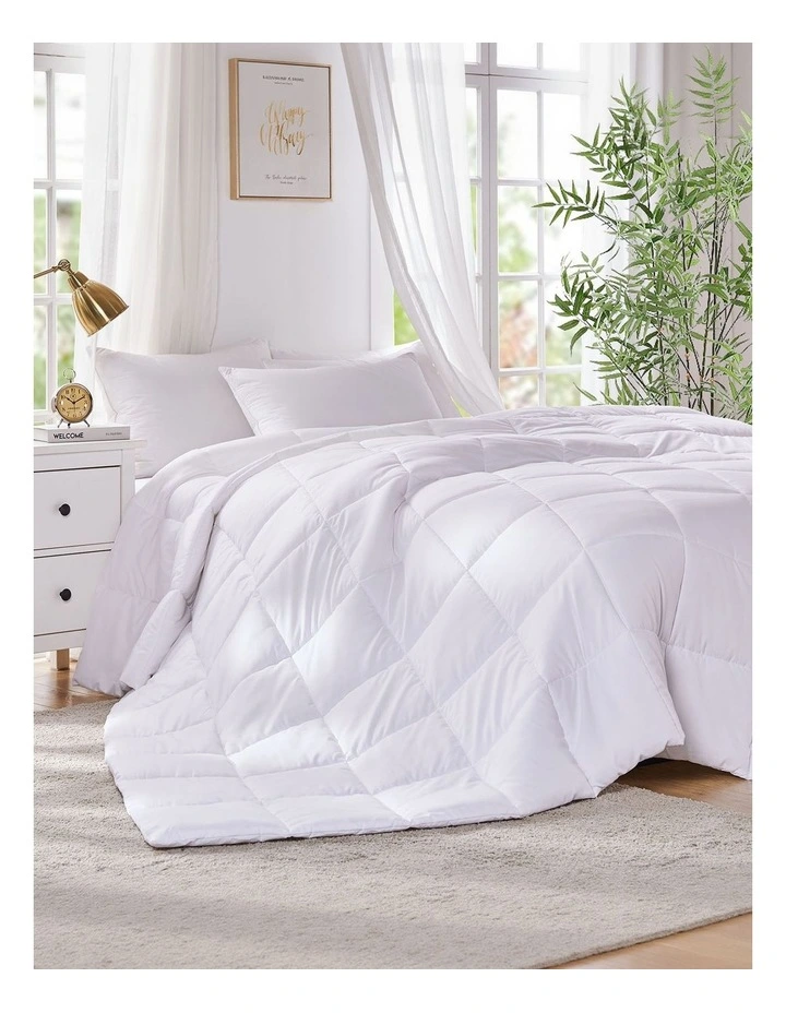 200GSM All Season Quilt Queen Size in White image 7
