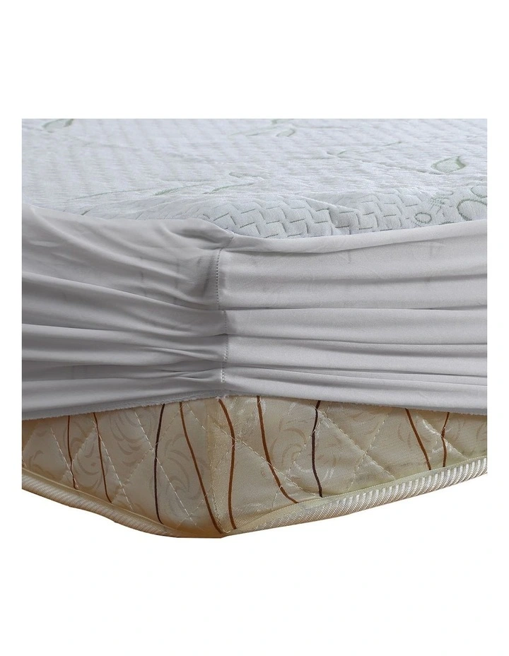 Fully Fitted Bamboo Mattress Protector Queen in White image 6