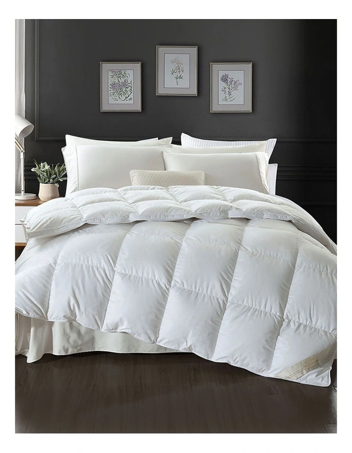 DreamZ 210x240 Duck Down Feather Quilt 200GSM In White image 1
