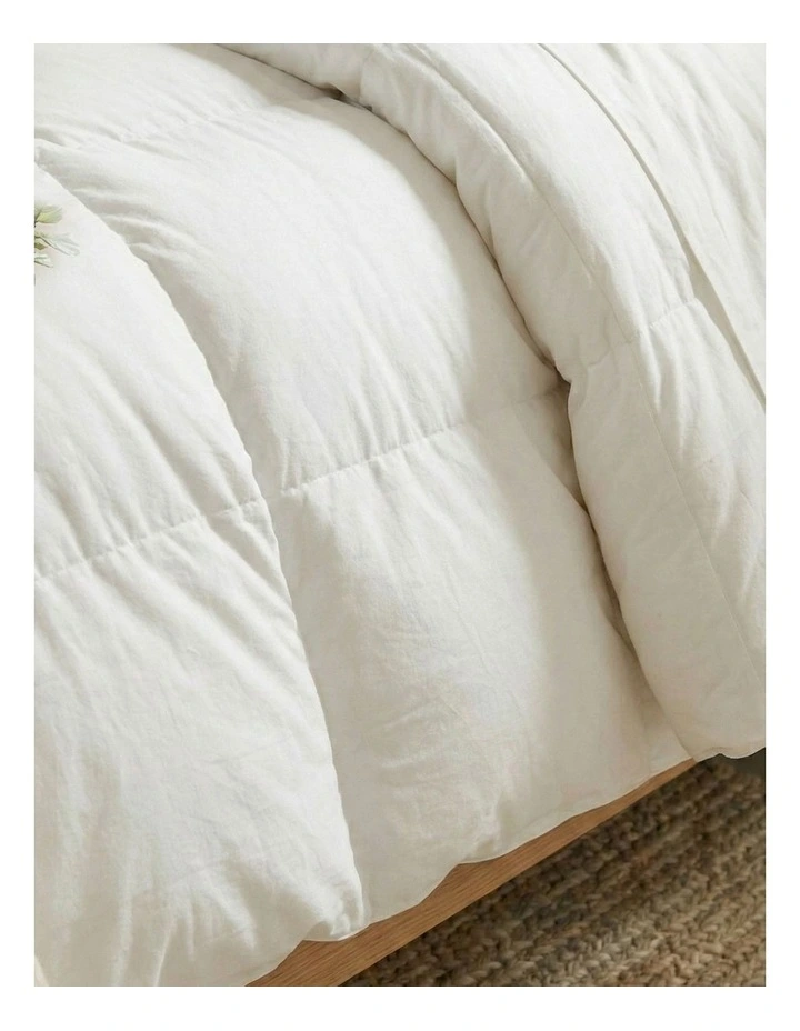 500GSM All Season Goose Down Feather Duvet in Super King Size image 6