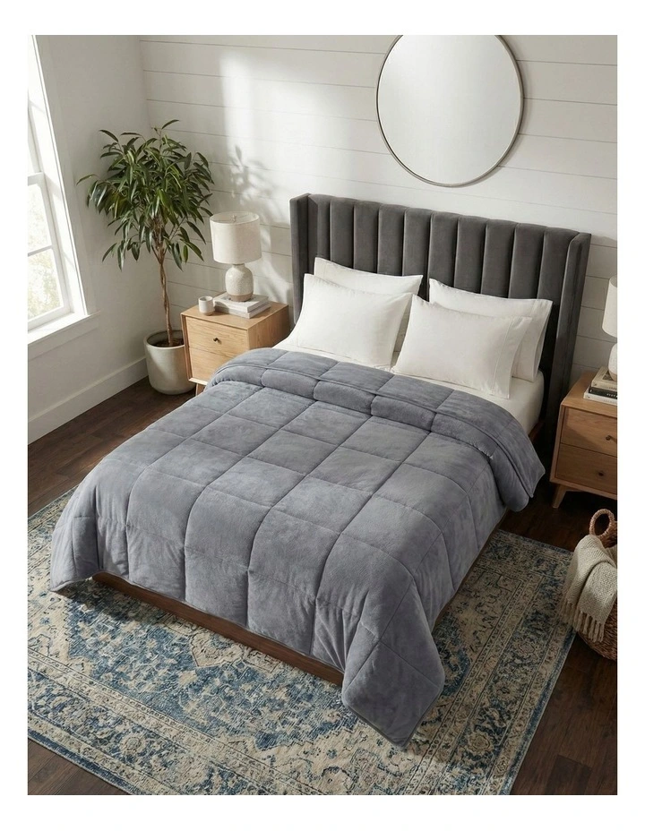Super King Velvet Comforter Quilt in Grey image 2
