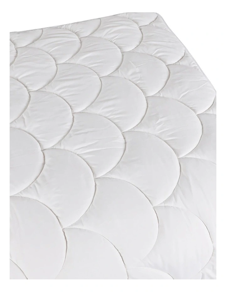 400GSM Soybean Fiber Quilt King in White image 6