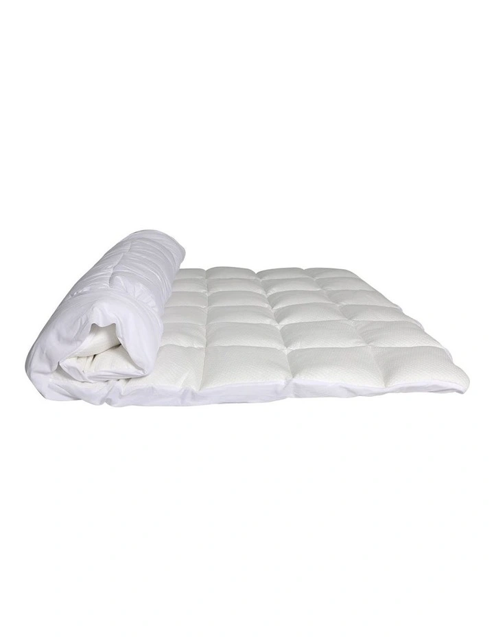 Double Bamboo Mattress Protector in White image 4