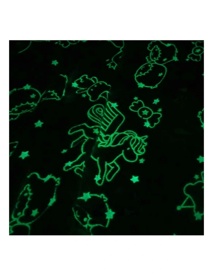 Soft Warm Large Sofa Flannel Glow in the Dark Medium Throw Blanket in Pink image 6