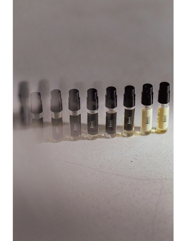 Baccarat Oil Spray Sample 2ml image 4