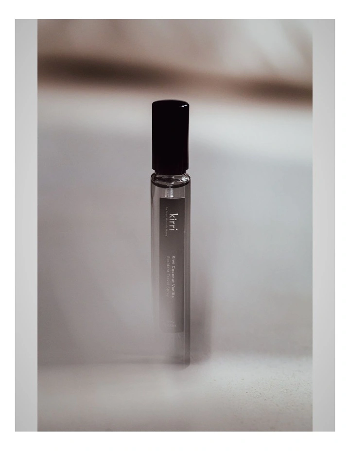 Kiwi Coconut Vanilla Travel Spray 10ml image 4