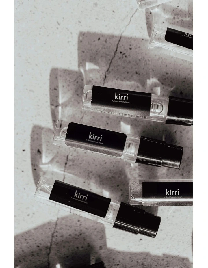 Country Linen Spray Sample 2ml image 4