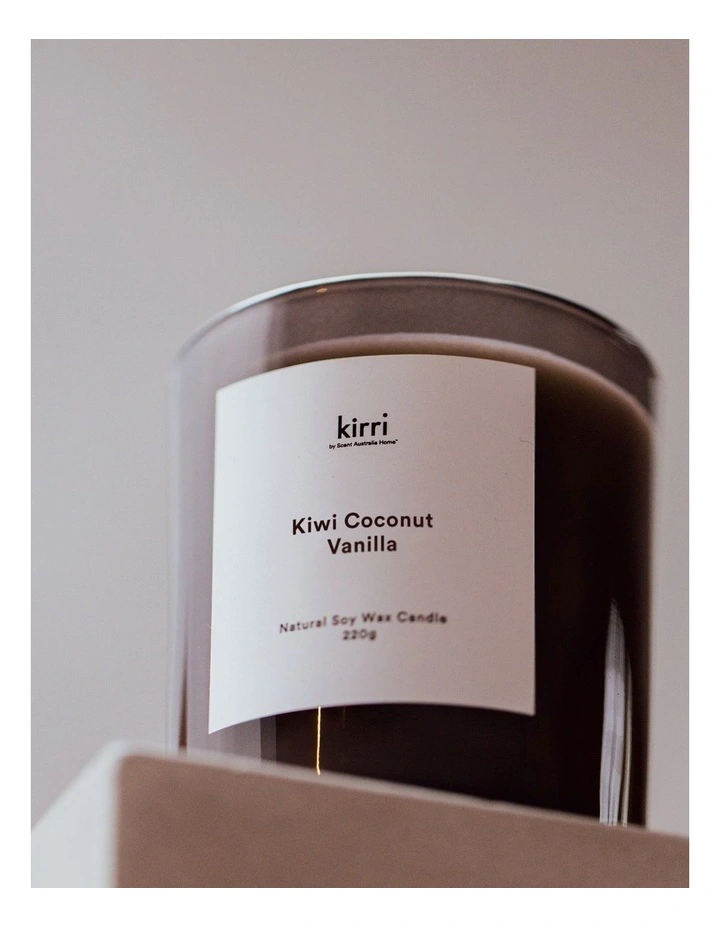 Kiwi Coconut Vanilla Candle 400g image 4