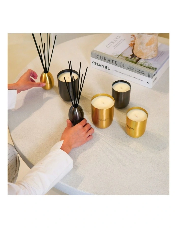 Luxe House Melbourne Mojave Rose Luxury Midi Candle in Gold image 4
