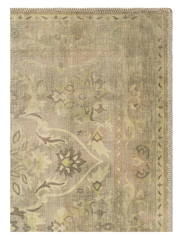 Gentle Washable Chenille Area Rug in Green image 4