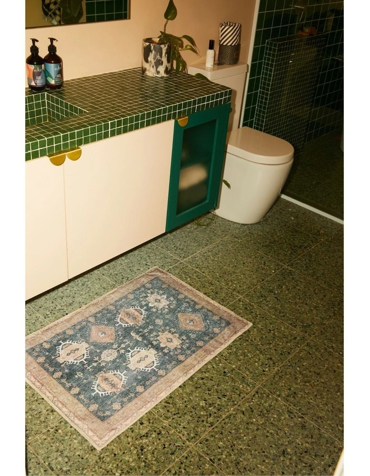 Washable Chenille Area Rug in Black image 1