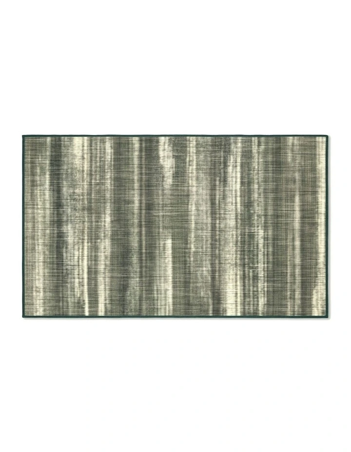 Shake Washable Chenille Area Rug in Dark Green image 2