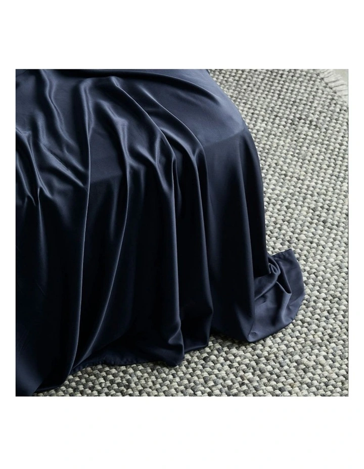 Signature Sateen Flat Sheet in Ocean image 2