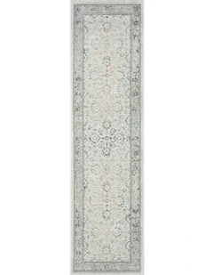 Anine Traditional Floral Runner Rug in Cream