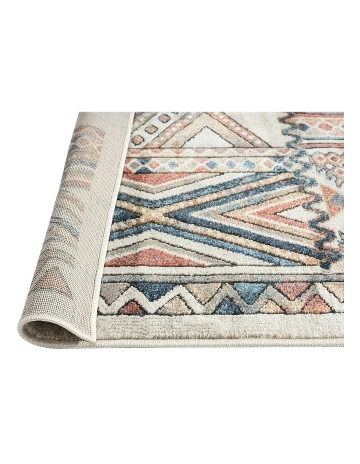 Cassie Tribal Runner Rug in Multi image 4
